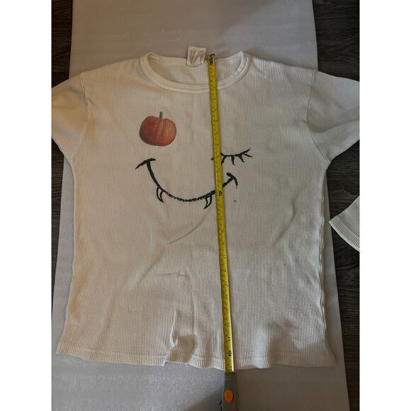 VTG Halloween Maze Cream Crewneck Thermal Sweatshirt L Casual Holiday Vampire - Picture 6 of 9